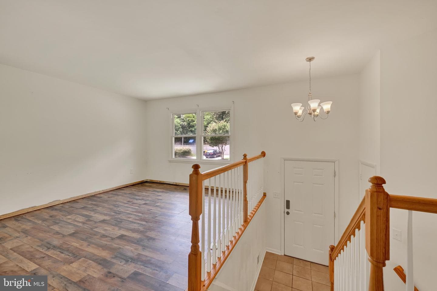 449 Cloverdale Circle photo 4