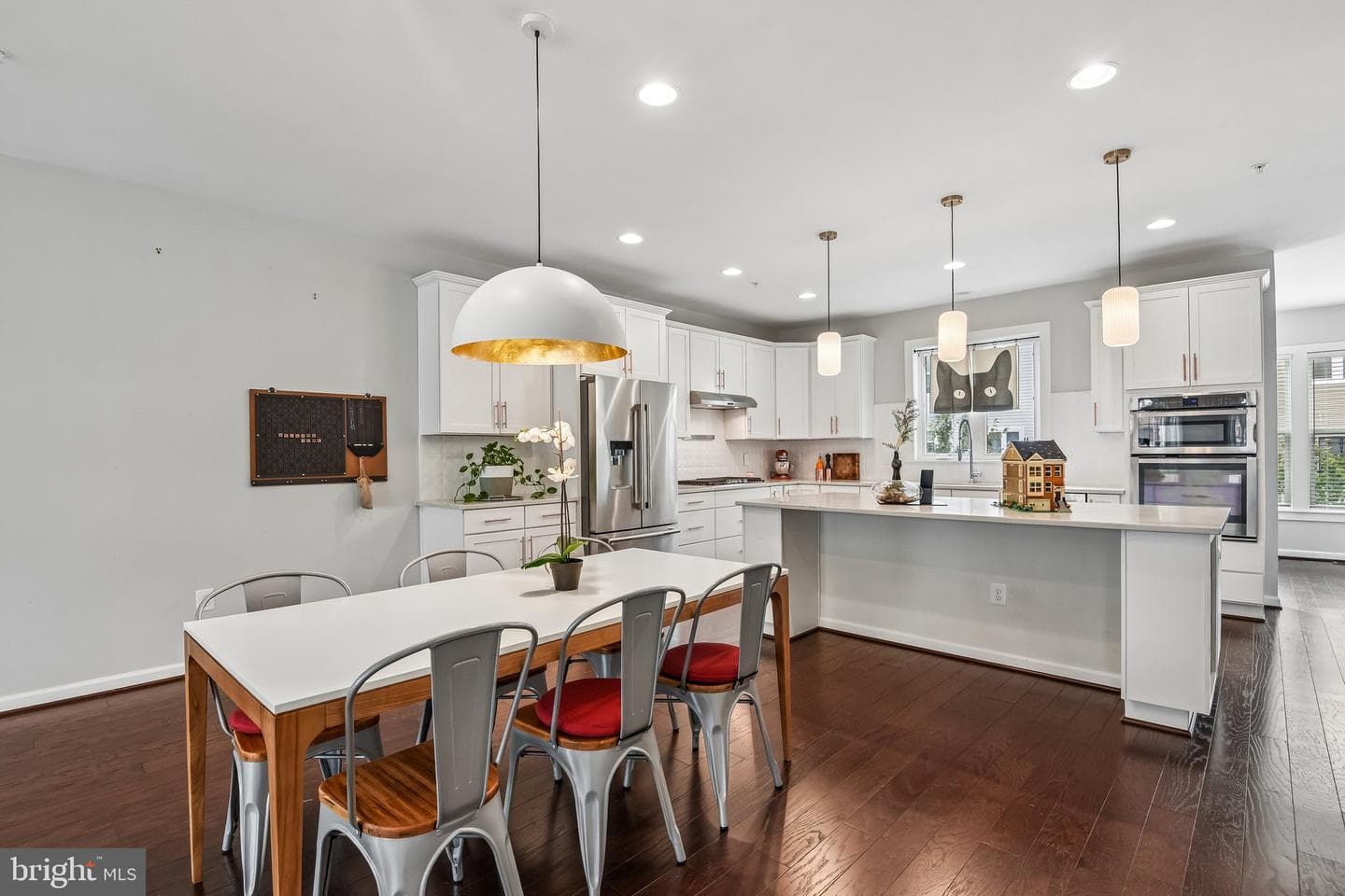 8116 Dalton Way photo 9