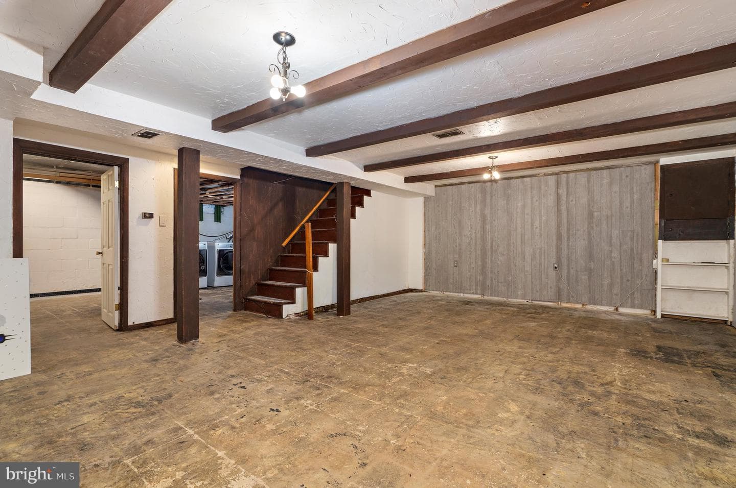 716 Andover Road photo 31