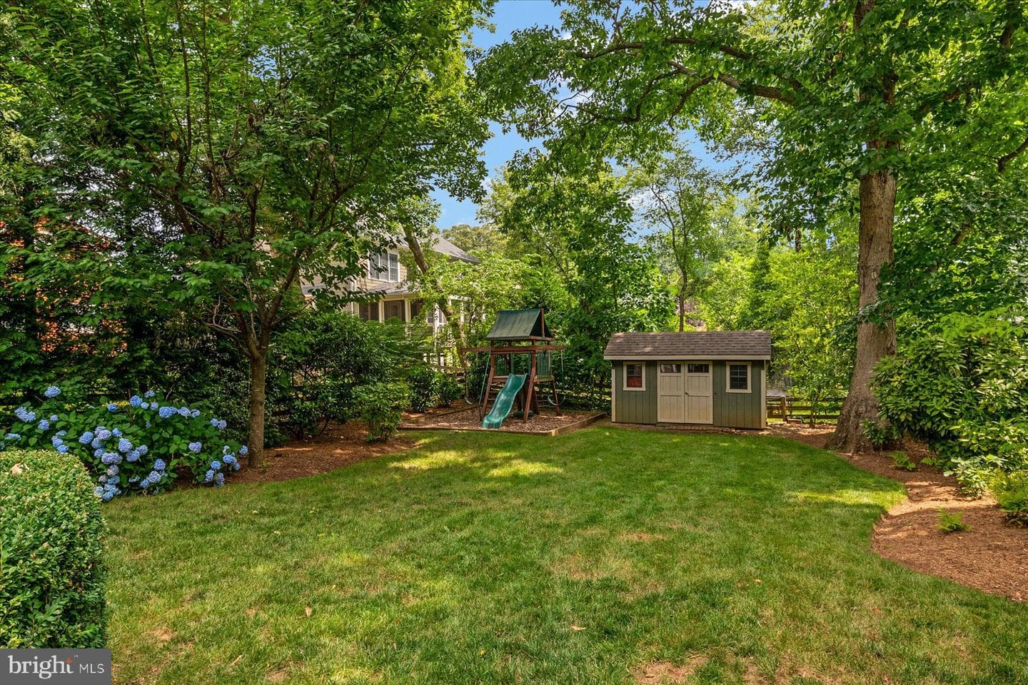 8 Shiley Street photo 38