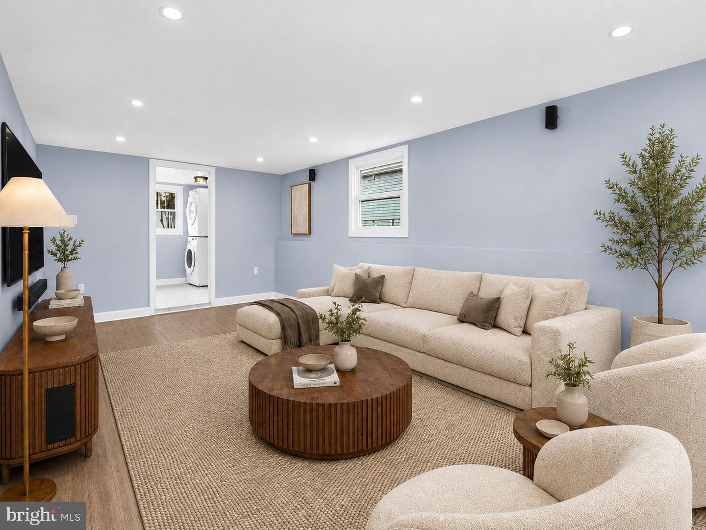 307 Oxford Drive photo 20