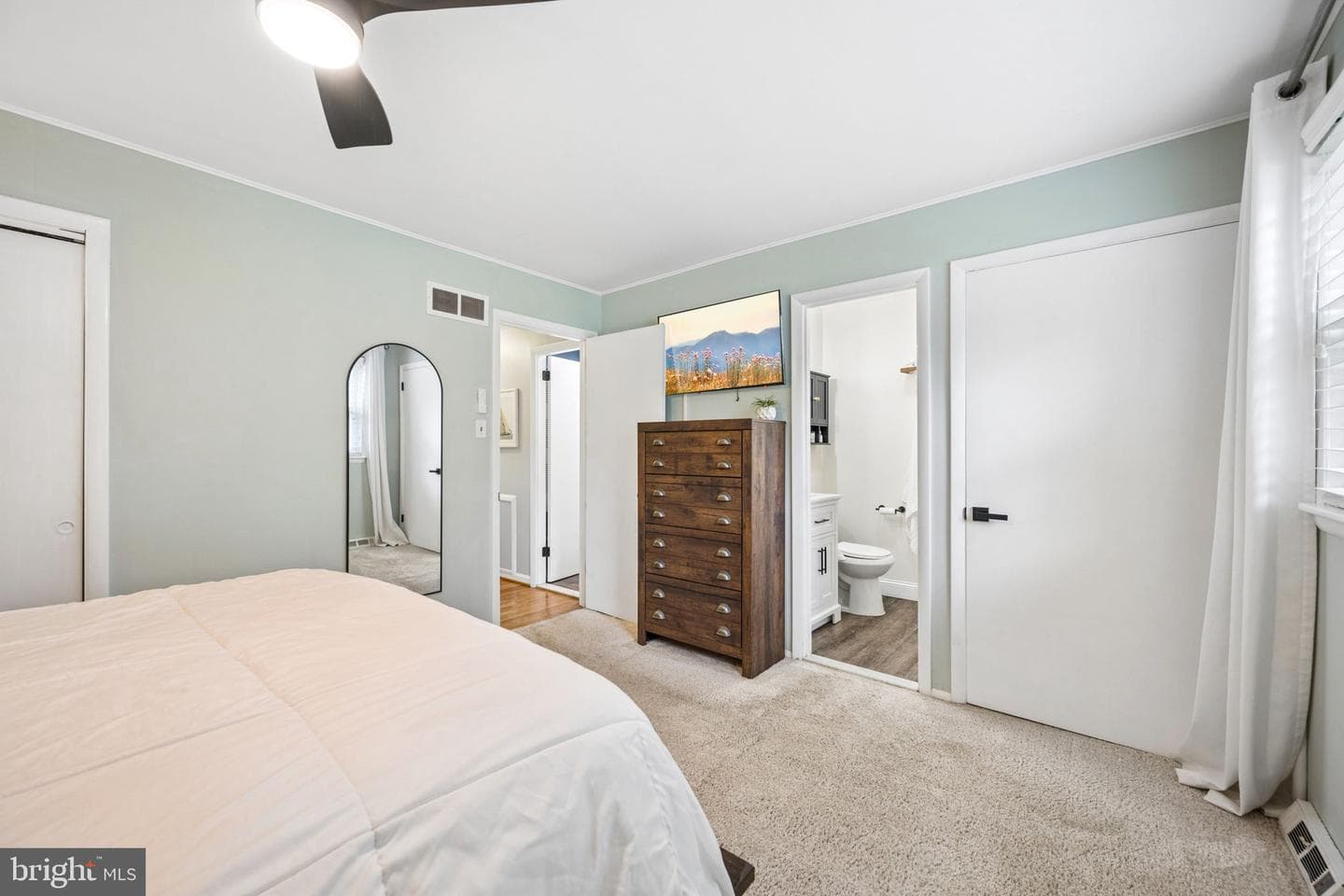 139 Magothy Beach Road photo 17