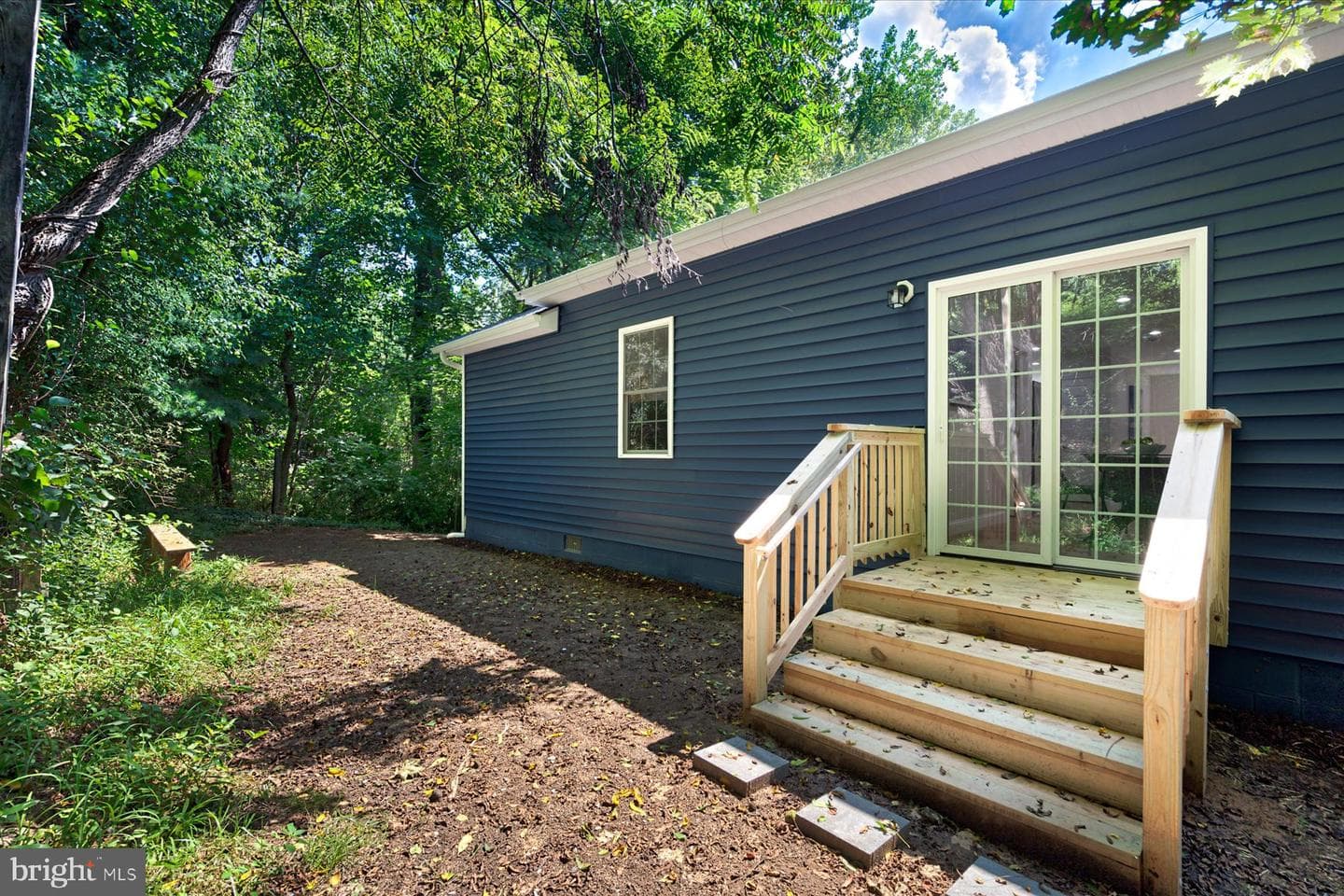 1400 Lower View Court photo 29