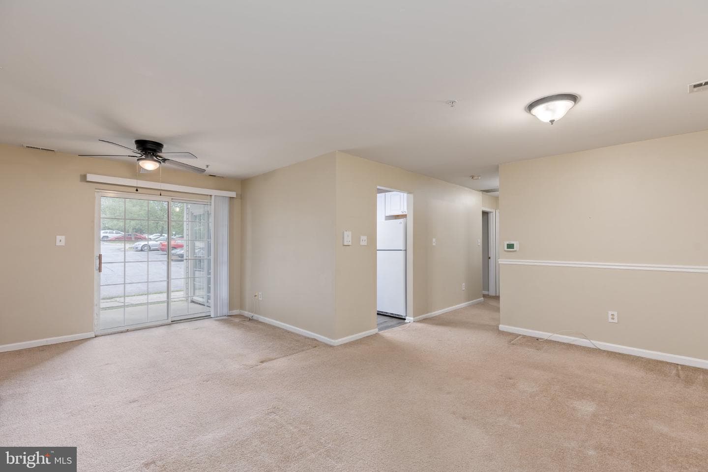312 Blue Water Court #104 D photo 7