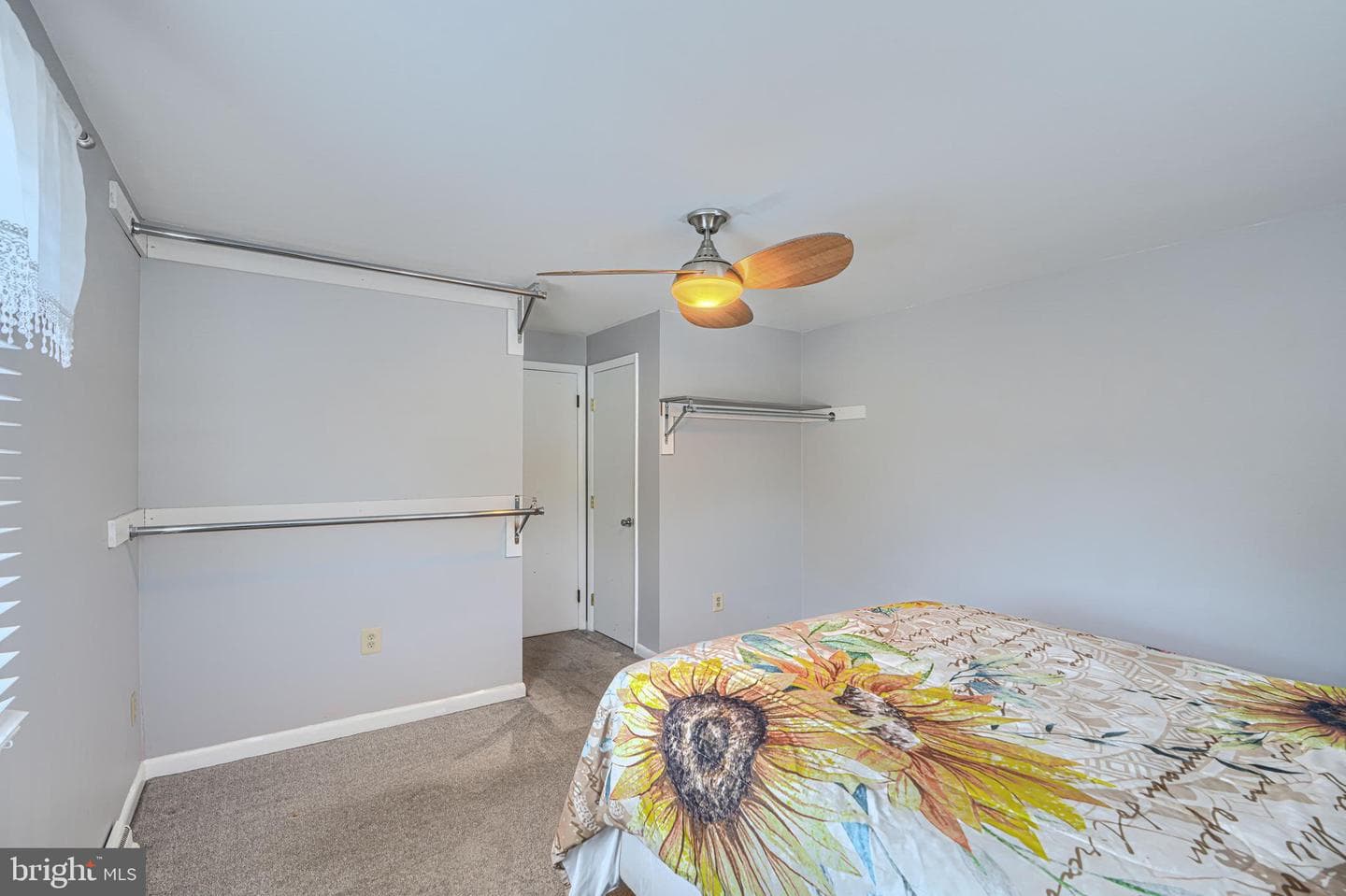 559 Fairmount photo 30