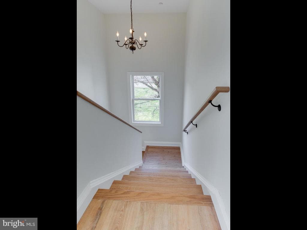 1102 Collison Road photo 11