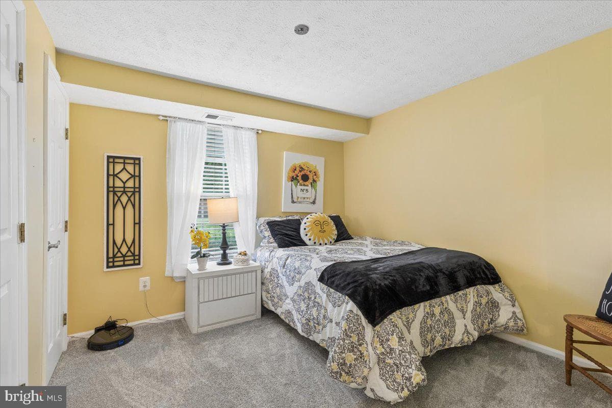 625 Deering Road #2a photo 11
