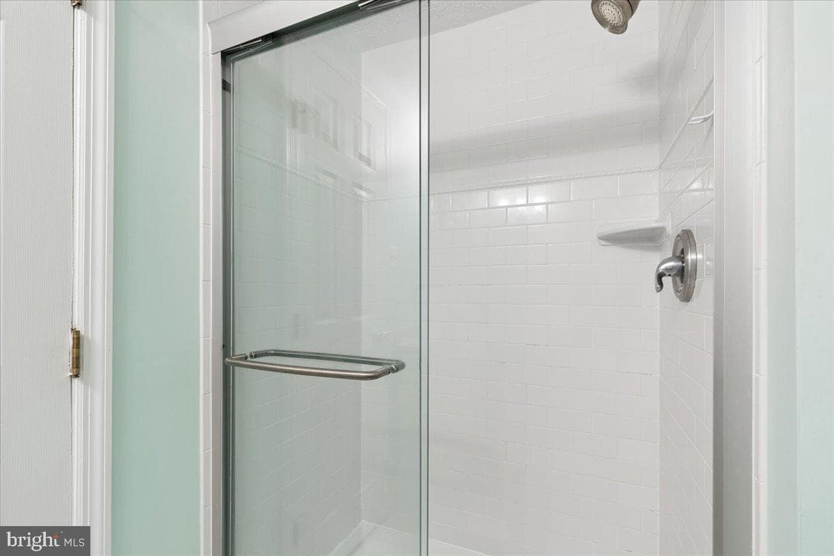 625 Deering Road #2a photo 20
