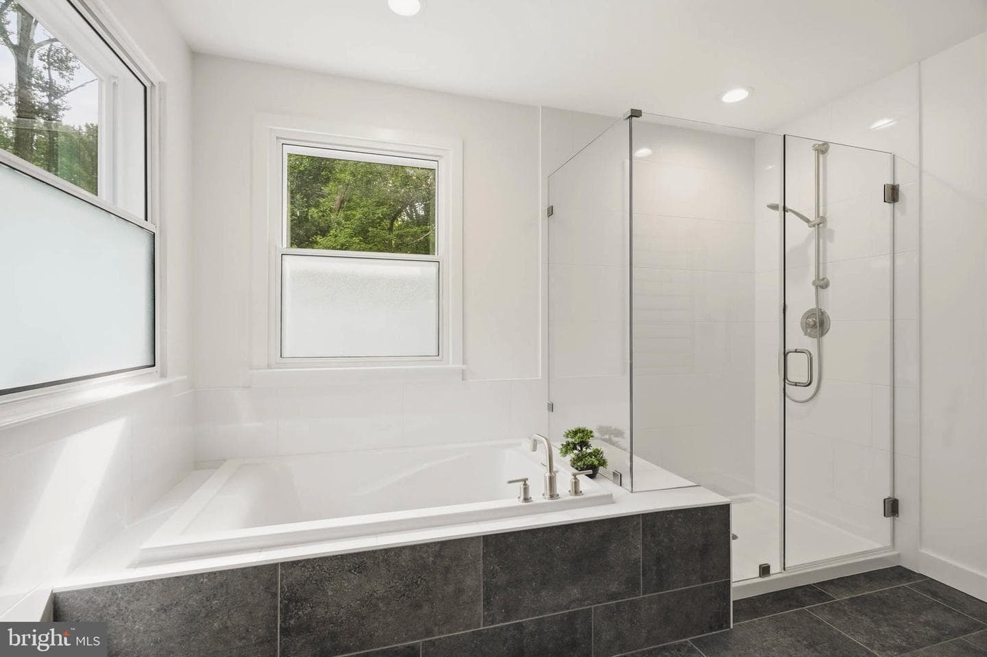 1392 Baltimore Annapolis Boulevard photo 27