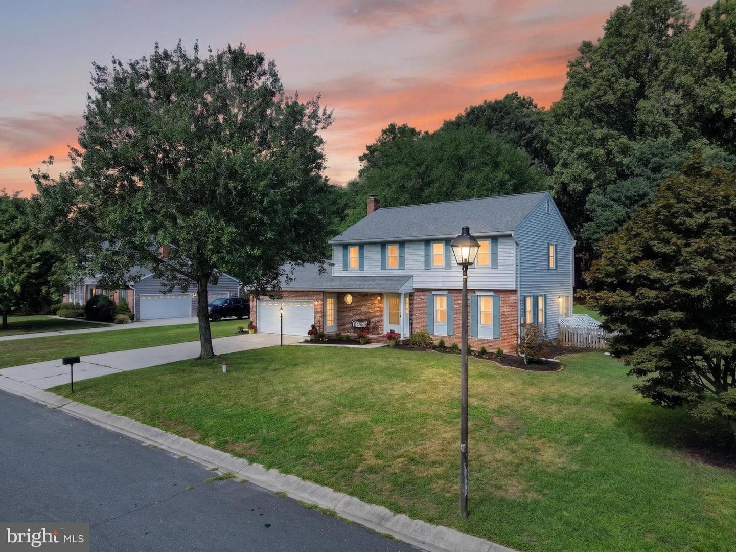 8327 Sail Court photo 4