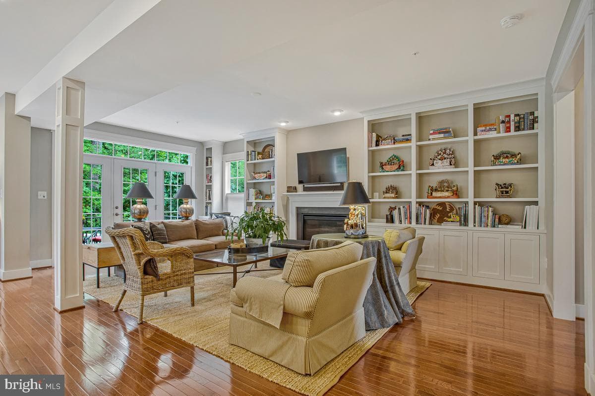 126 Marquise Lane photo 4