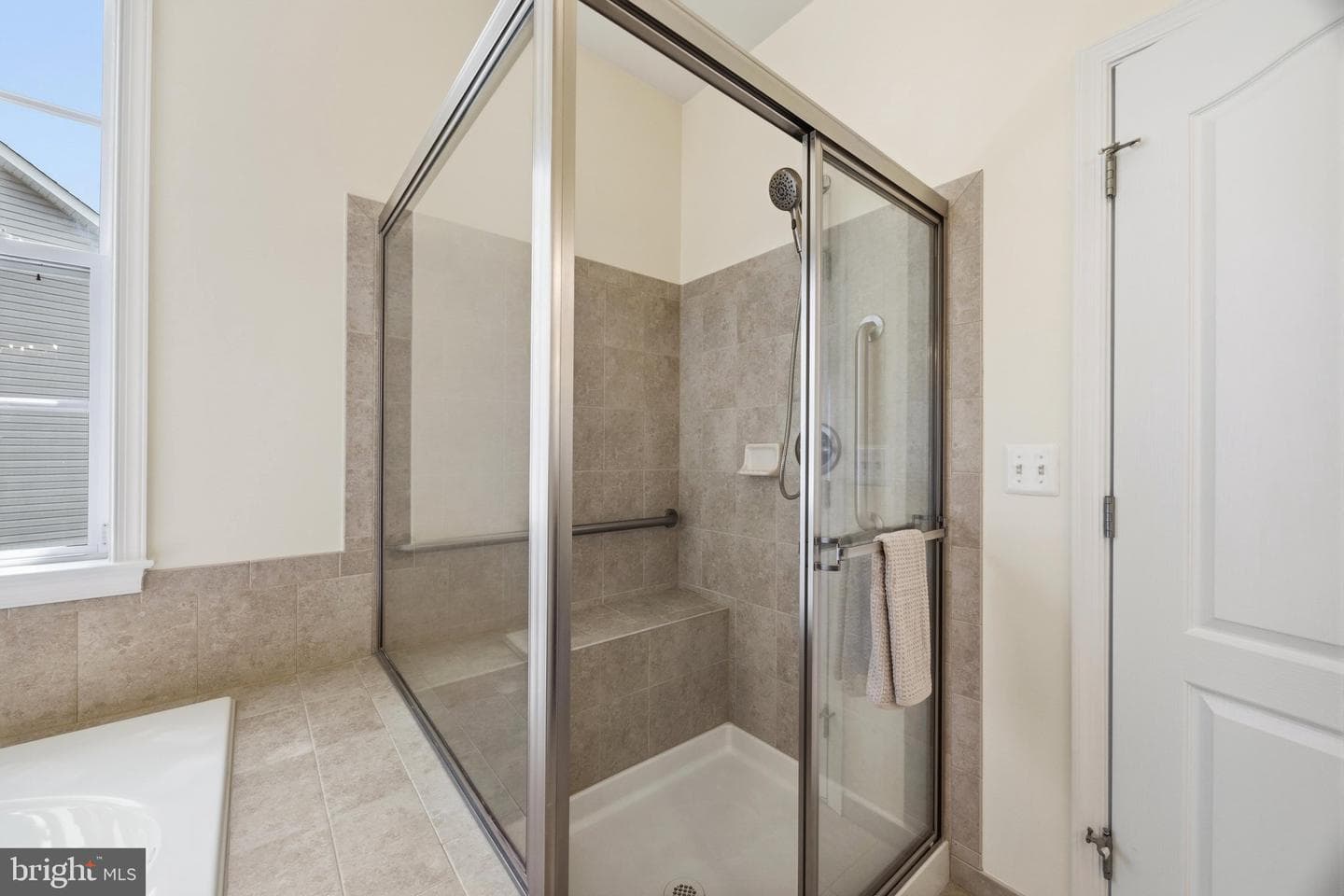 13 Tremont Drive photo 31
