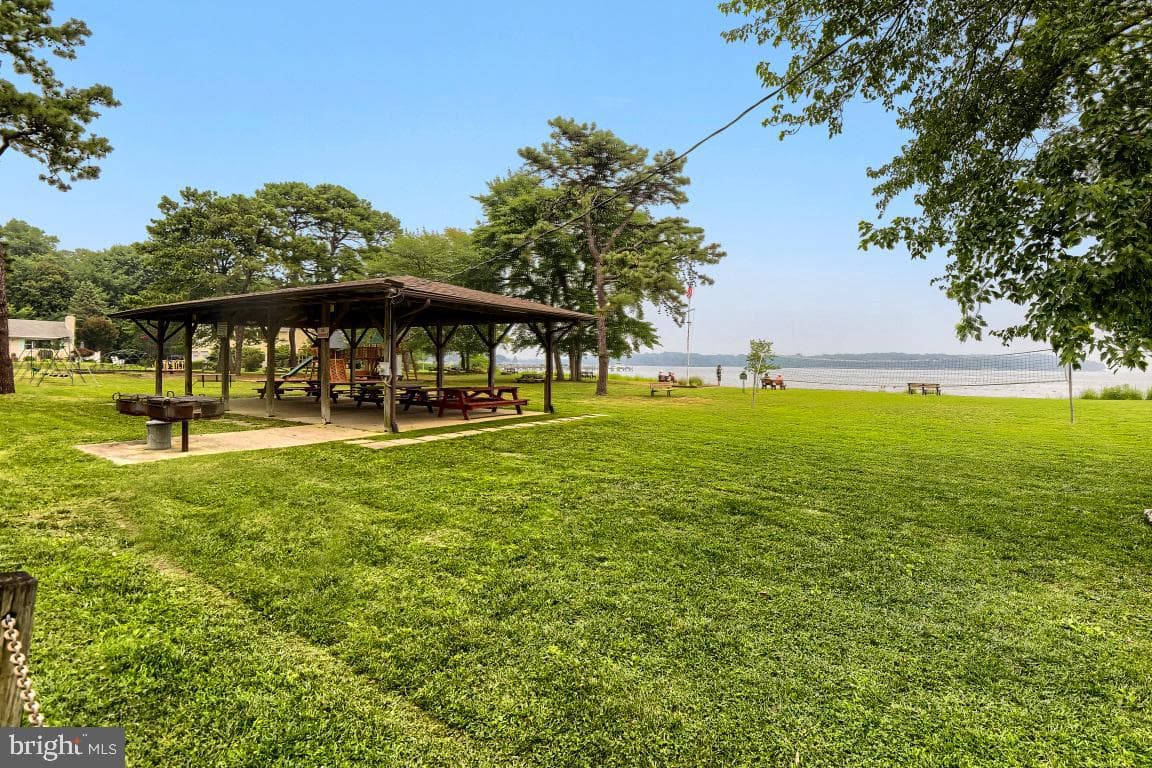 191 Sillery Bay Road photo 27
