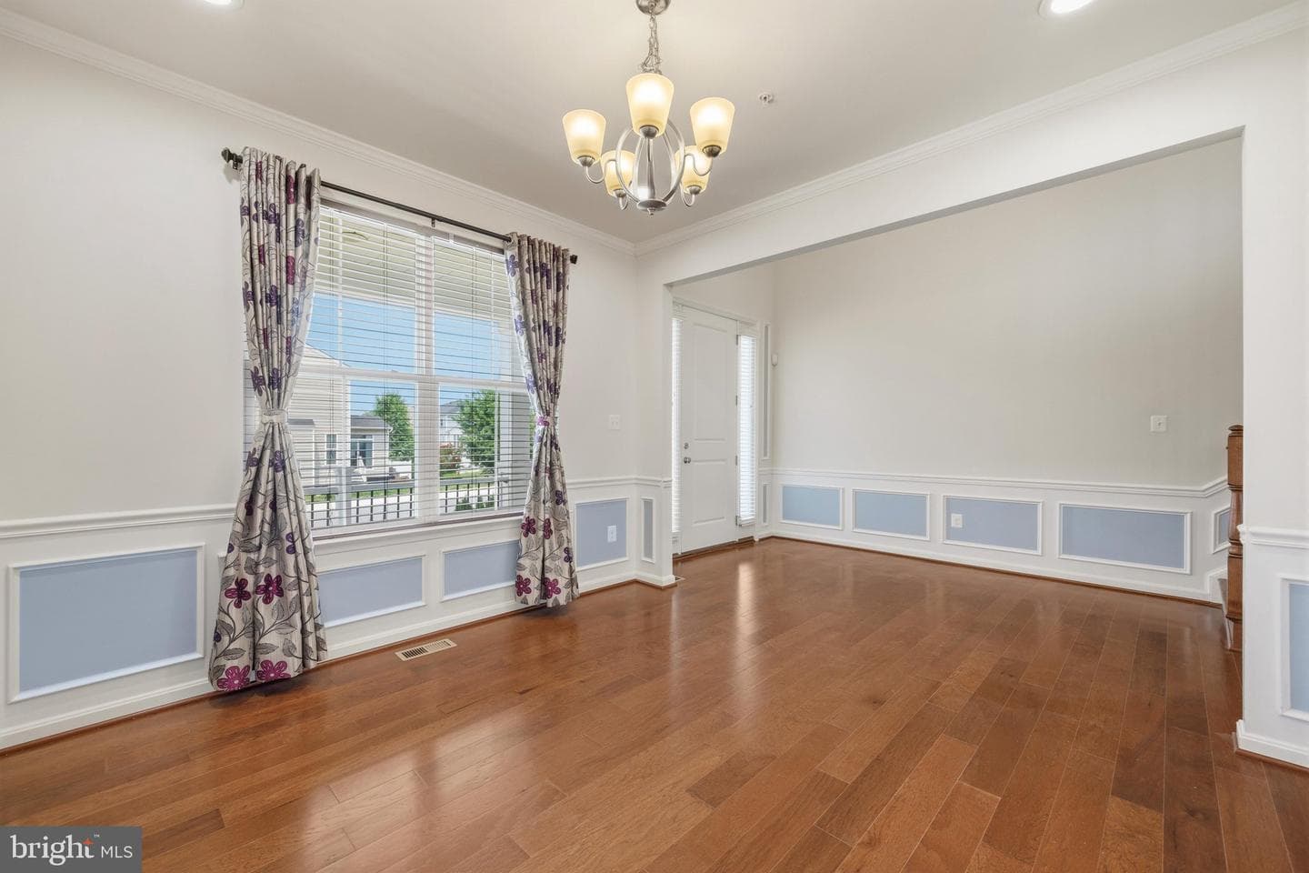 7976 Meridian Drive photo 12