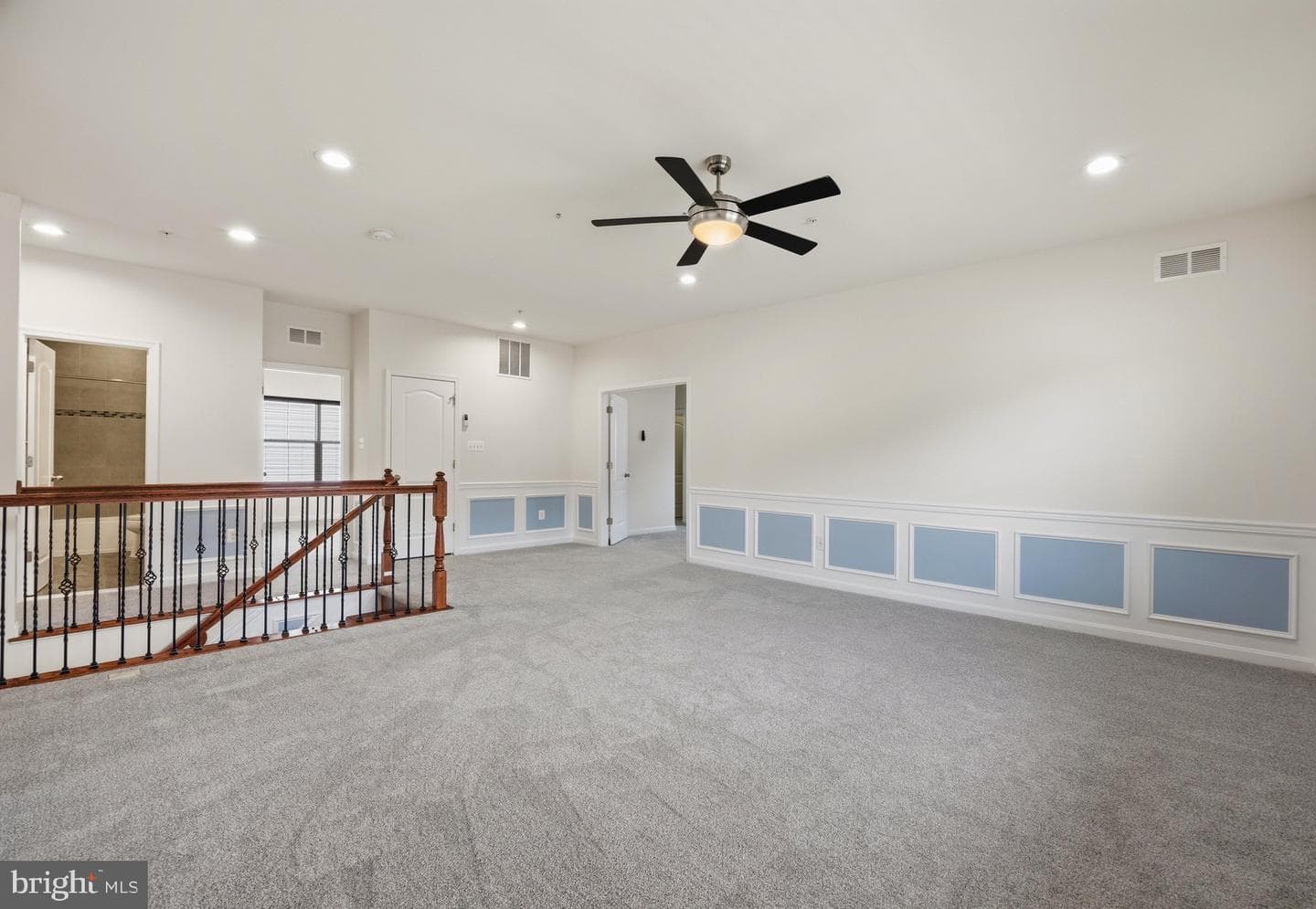 7976 Meridian Drive photo 24