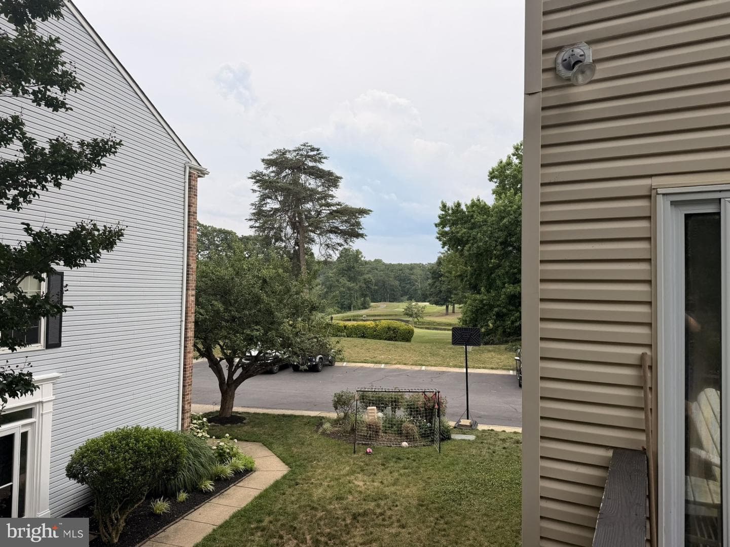 746 Pine Valley Drive photo 3