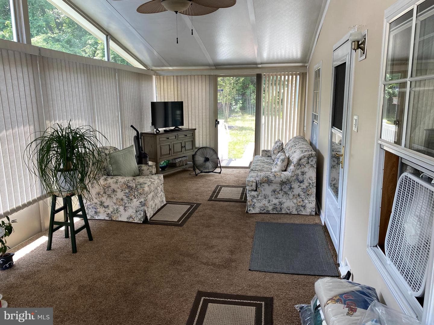 7504 Gleneagle Drive photo 20