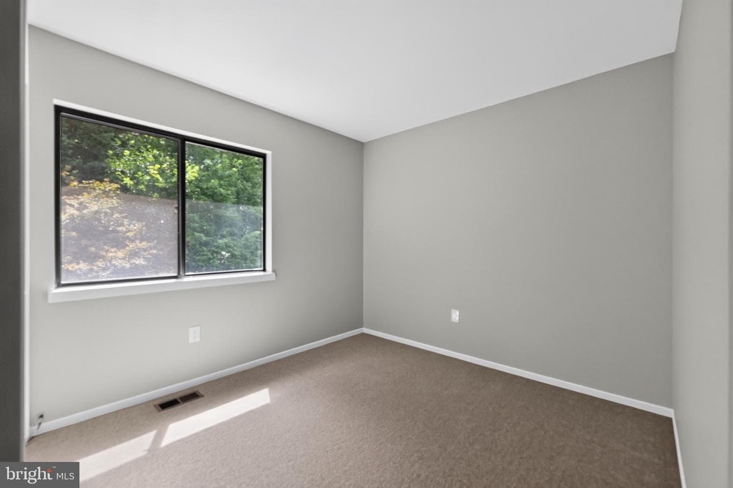 79 Windwhisper Lane photo 13