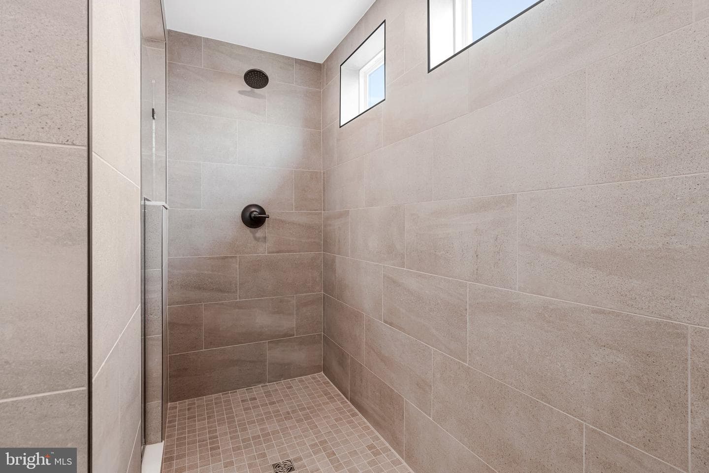 5719 Howard Drive photo 36