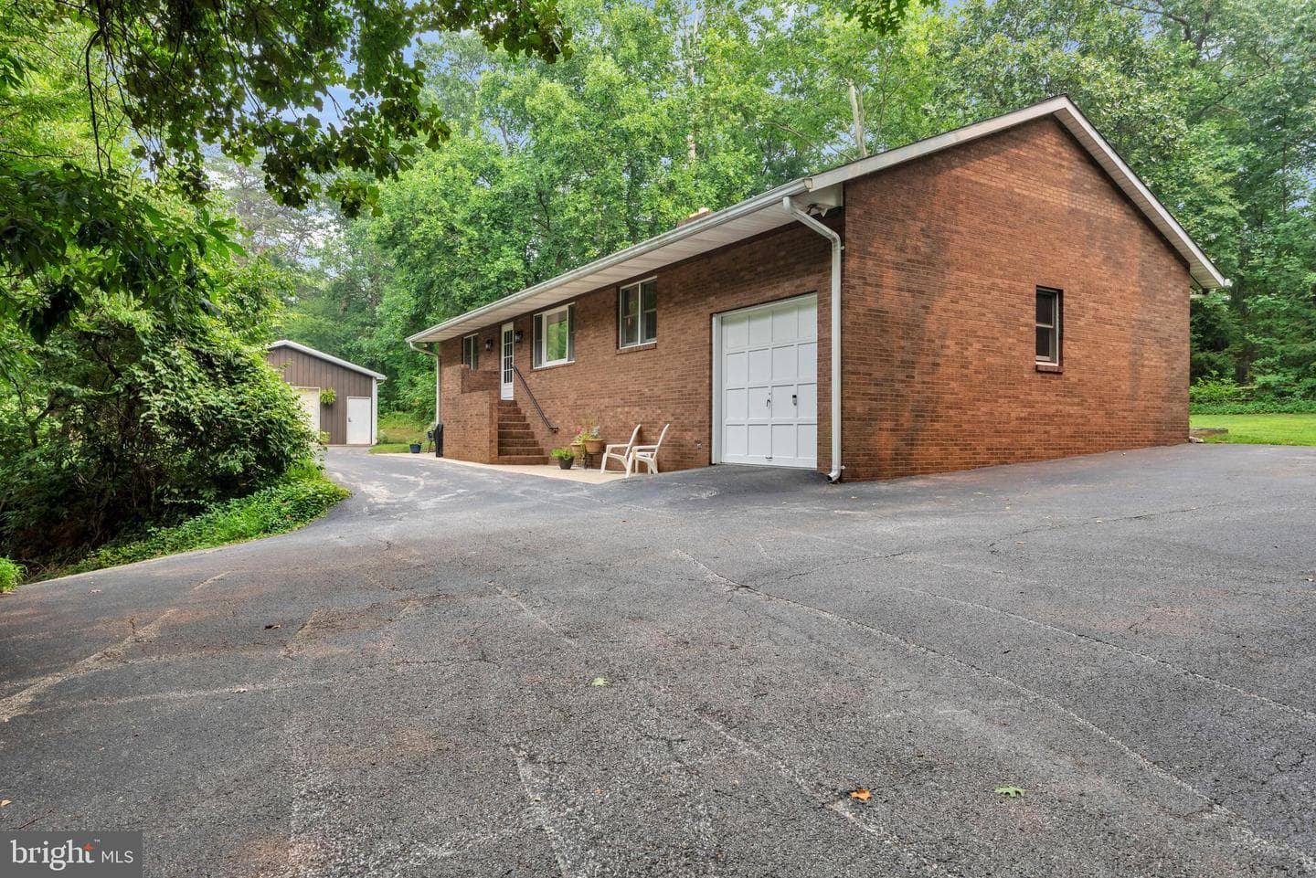 7143 Race Road, Hanover
