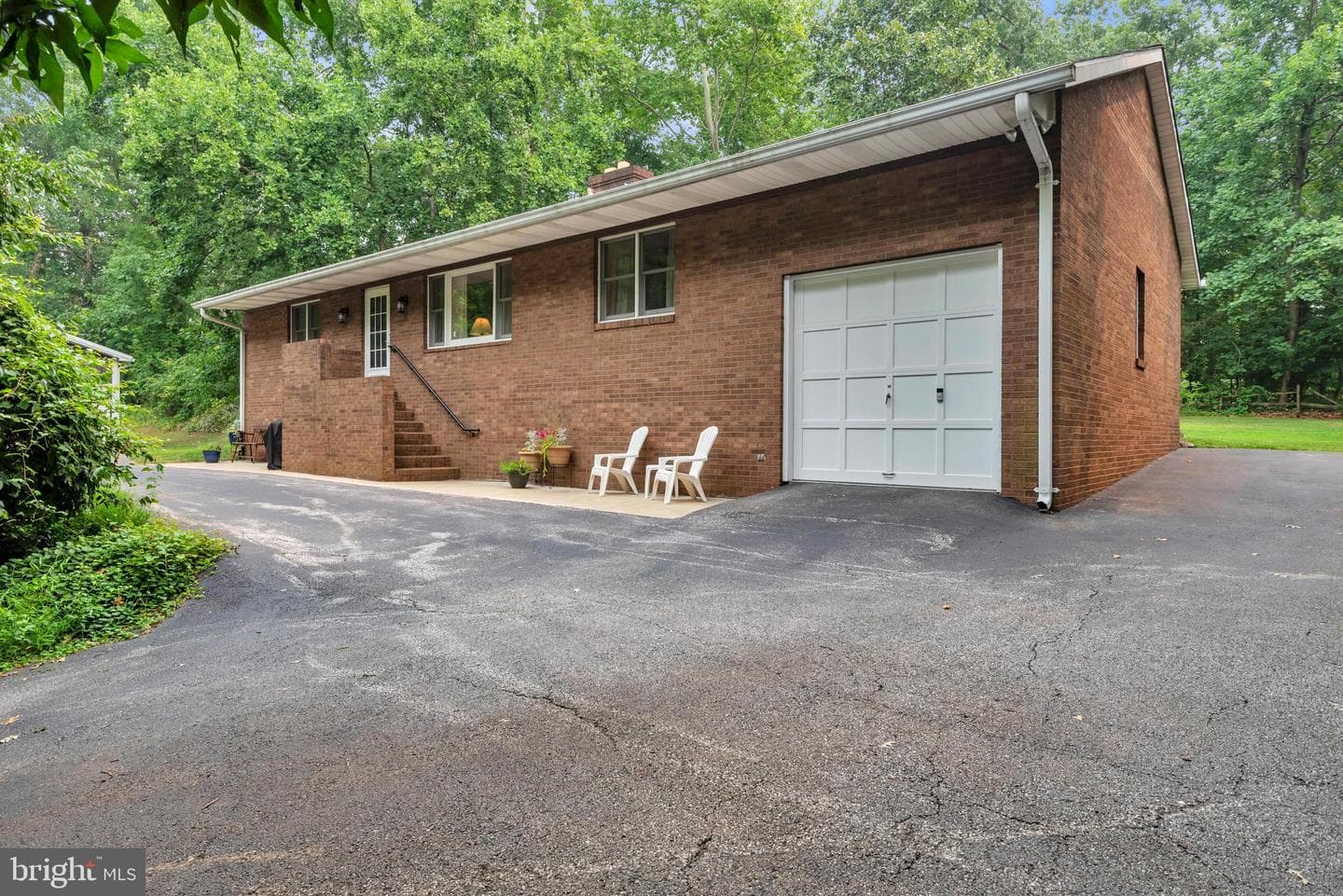 7143 Race Road photo 3