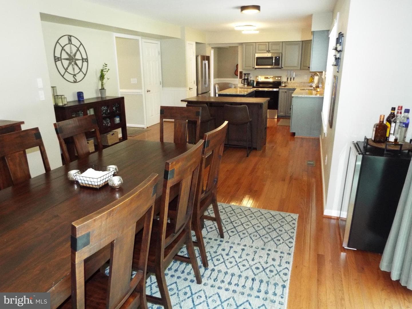 1275 Swan Drive photo 8