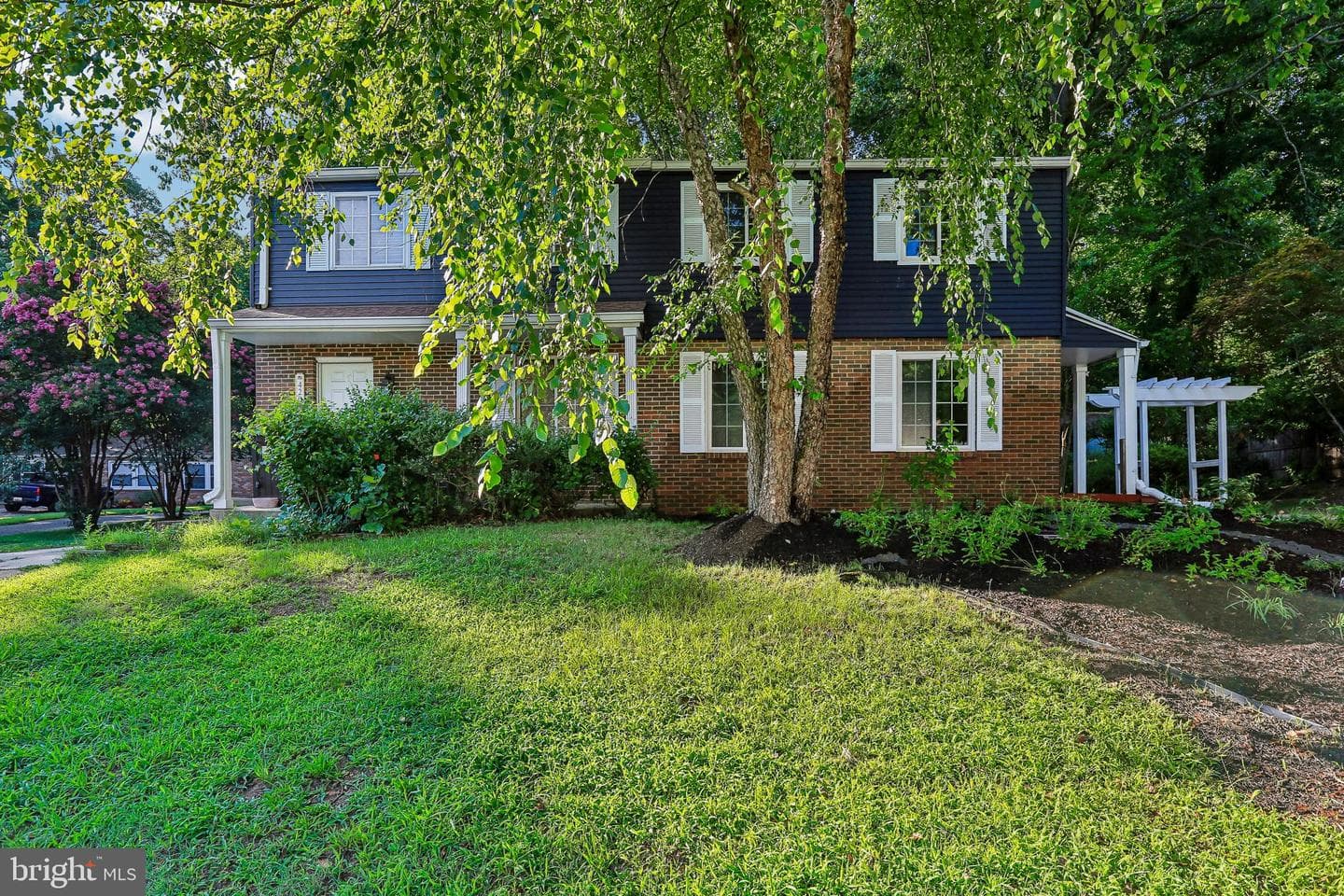 422 Blossom Tree Drive photo 1