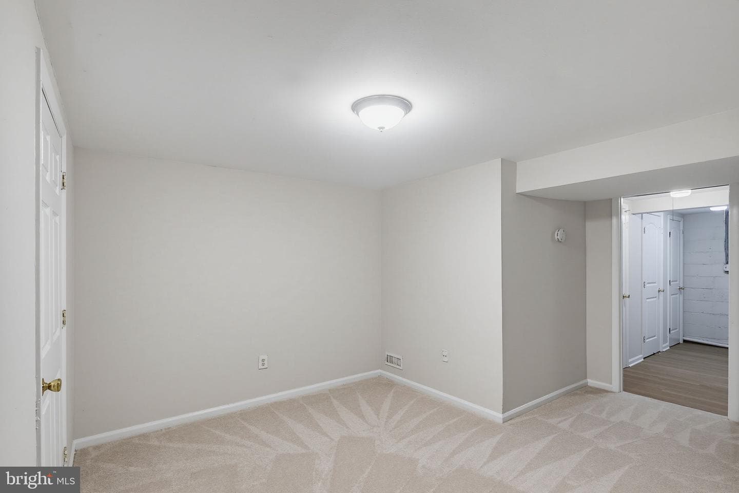 8200 Monaegan Court photo 26