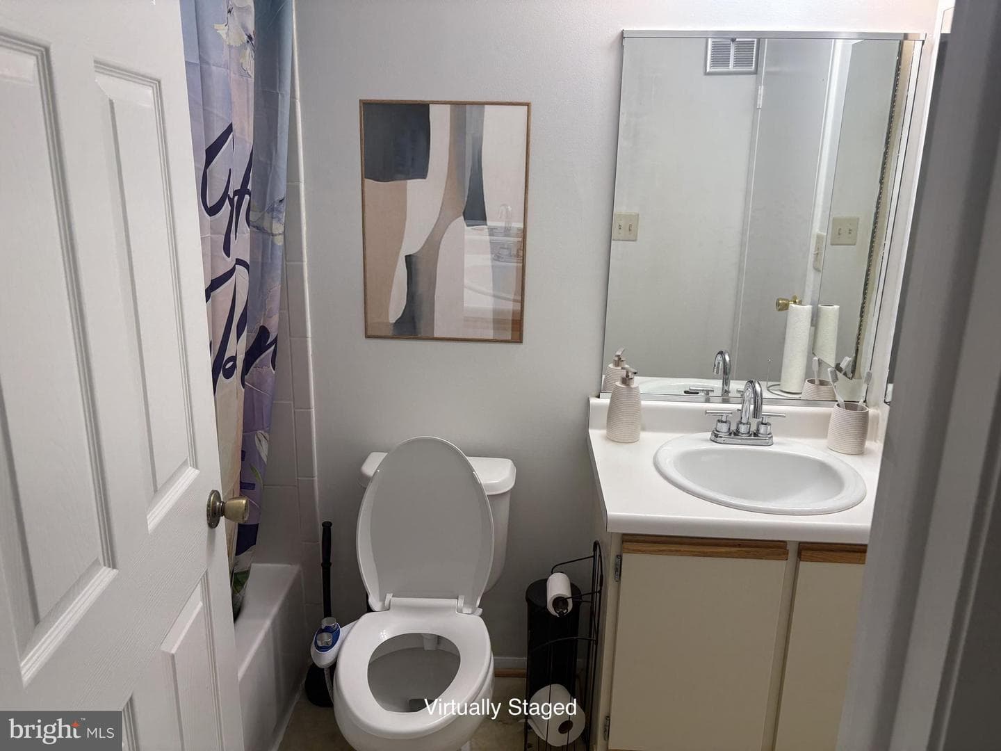 3503 Wedgewood Court #f photo 4