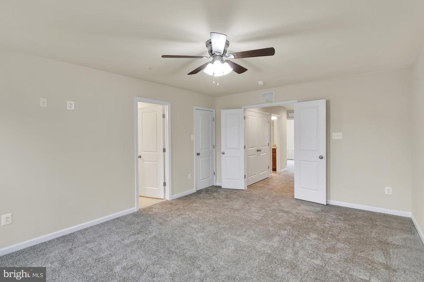 1036 Edenberry Way photo 16