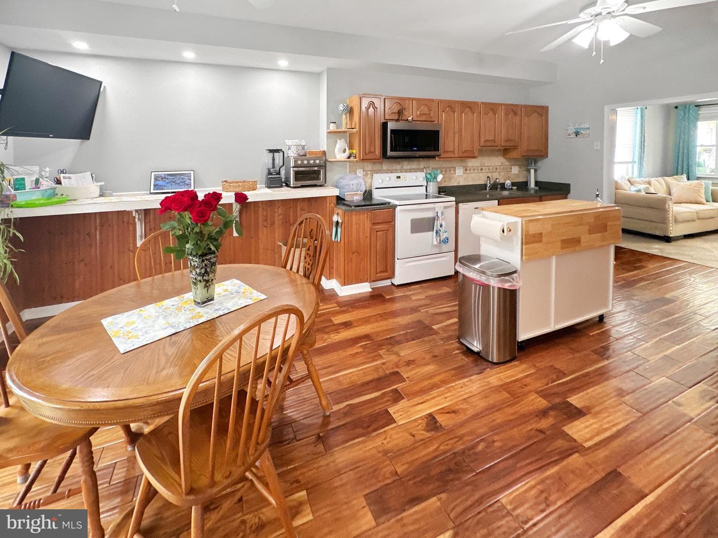 8414 Bedford Road photo 17
