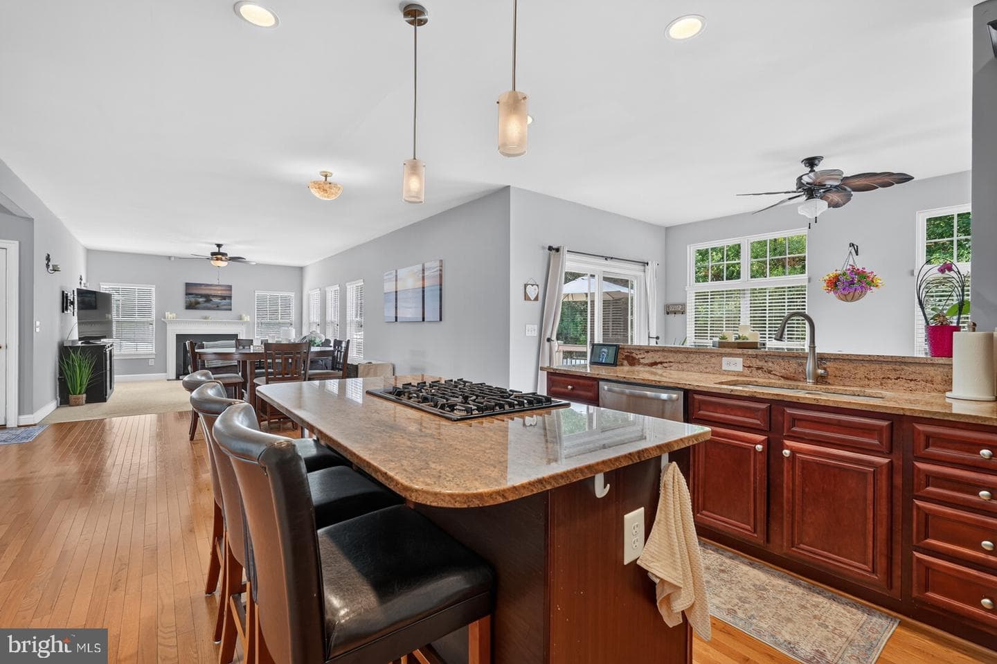 8014 Safe Harbor Court photo 11