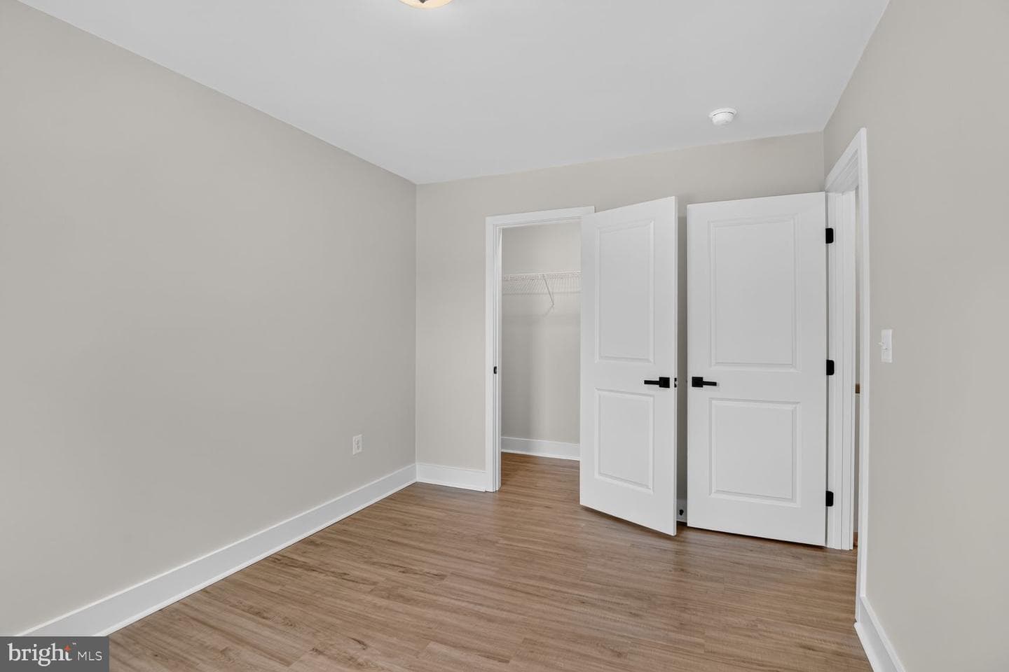 7823 Jude Ln photo 15