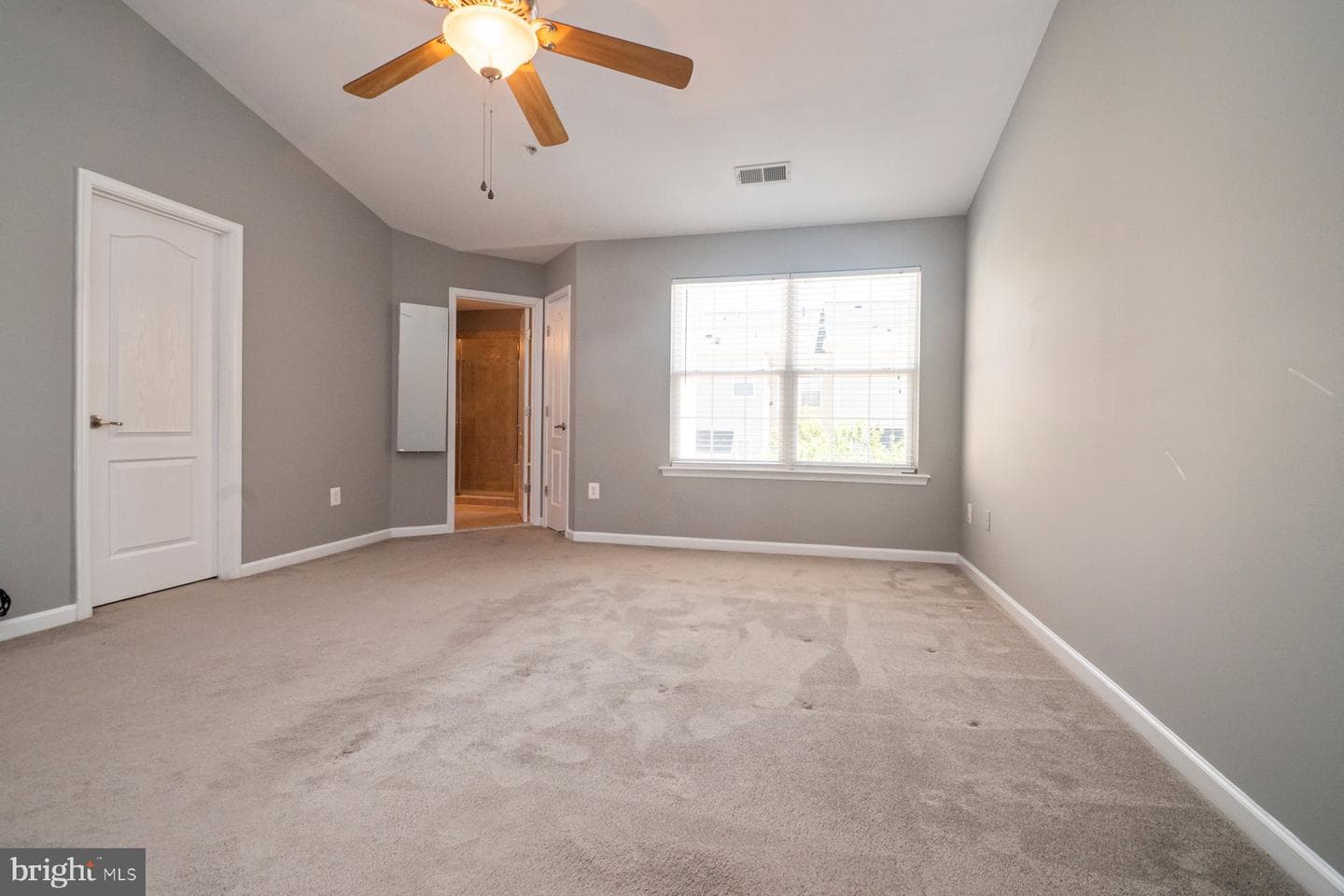 7109 Tanager Avenue photo 14