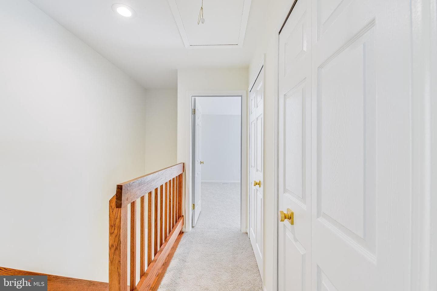6 Belvedere Court photo 19