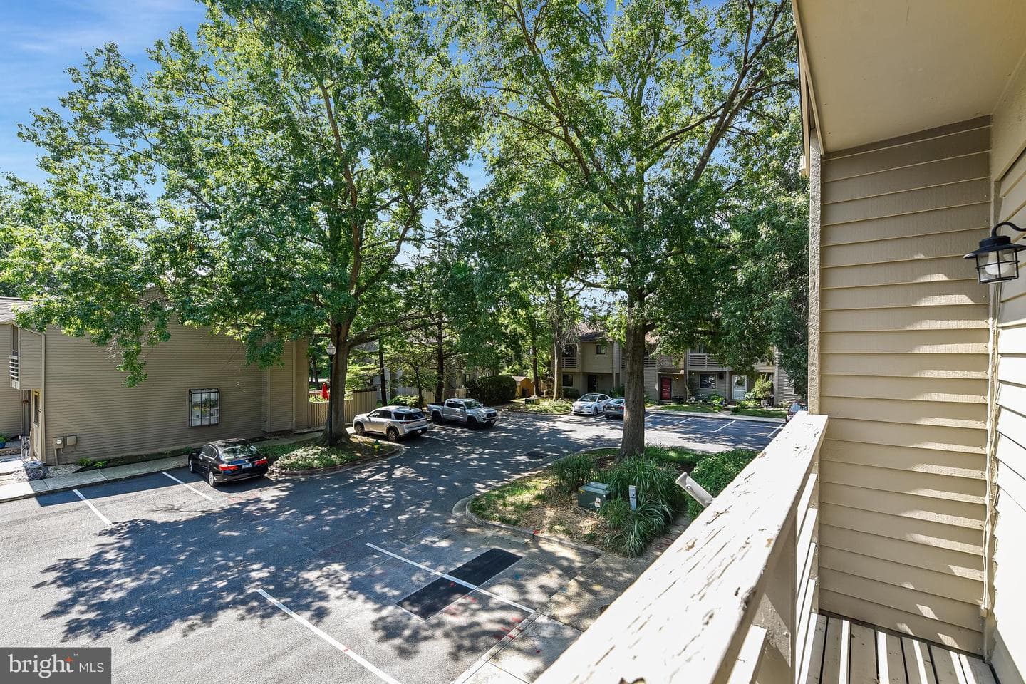 6 Belvedere Court photo 37