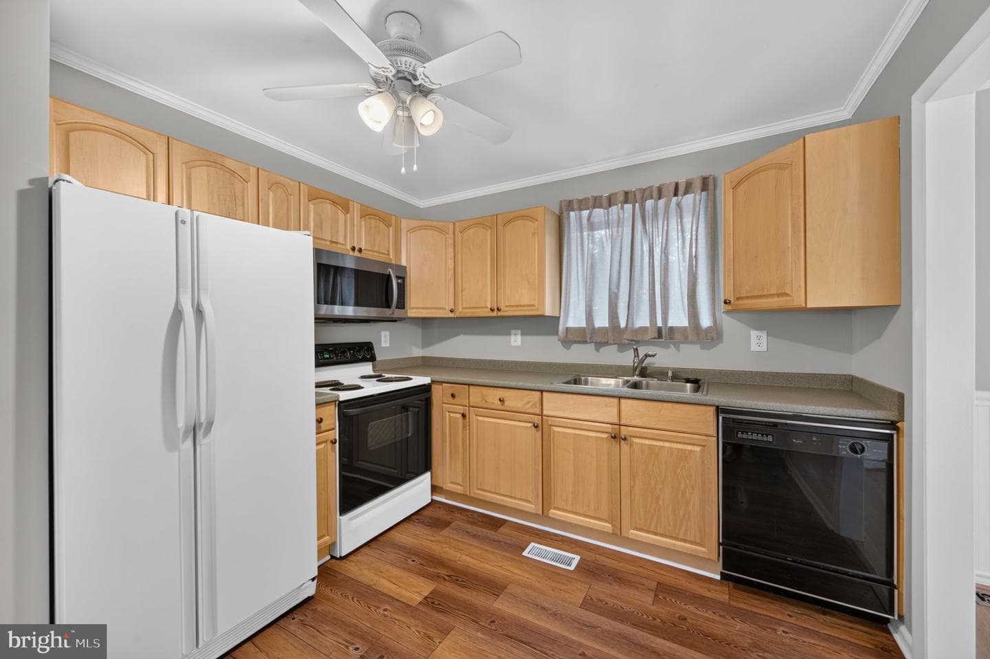 6584 Brentwood Road photo 11