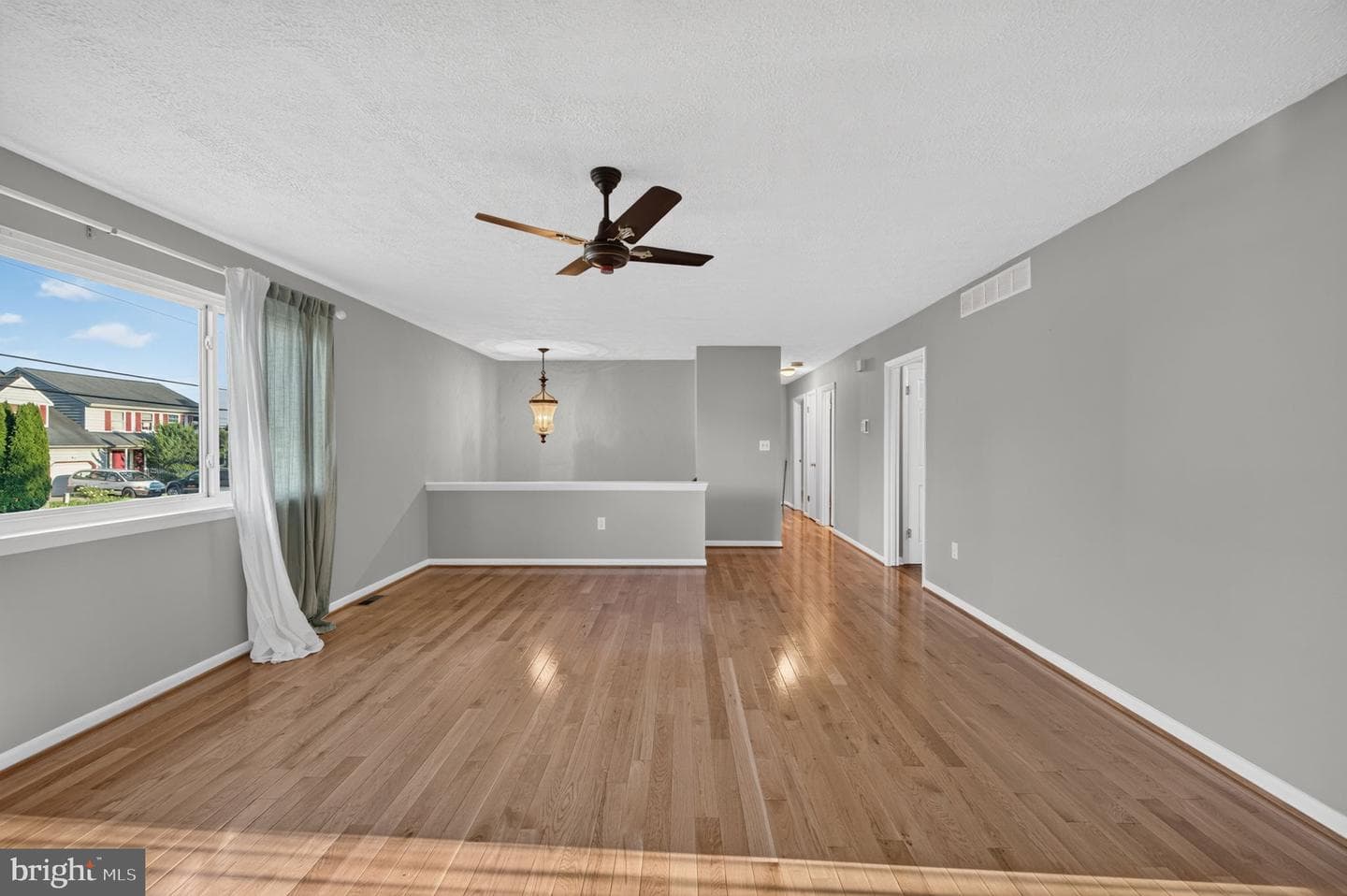 6584 Brentwood Road photo 4