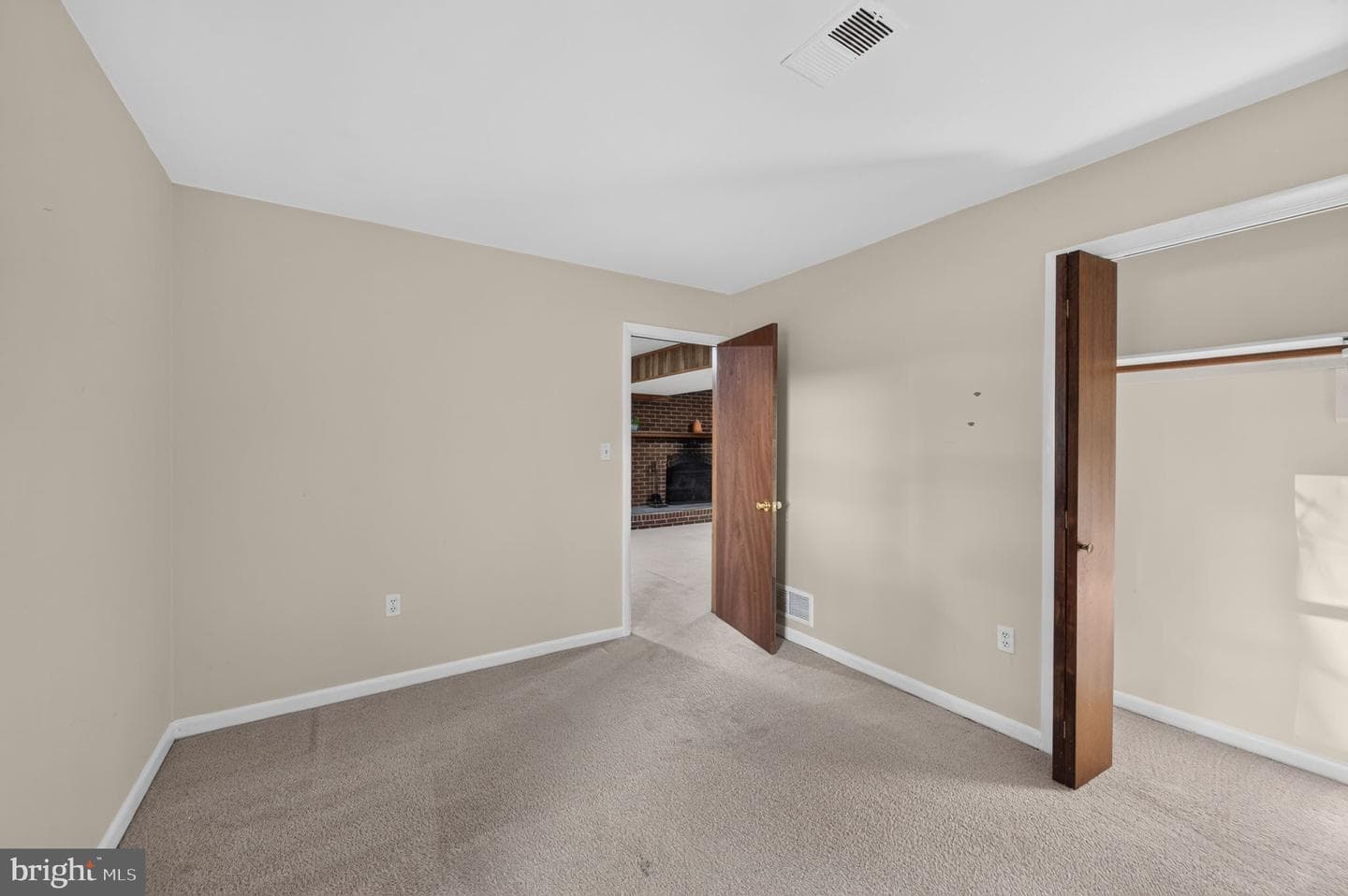 6584 Brentwood Road photo 45