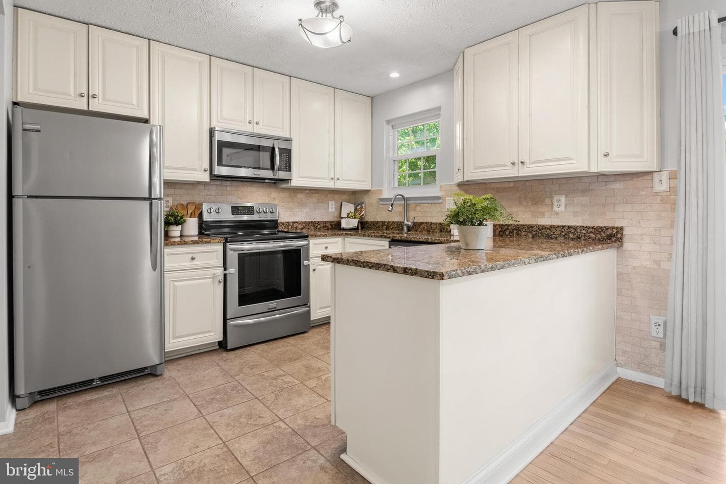 674 Cog Court photo 12