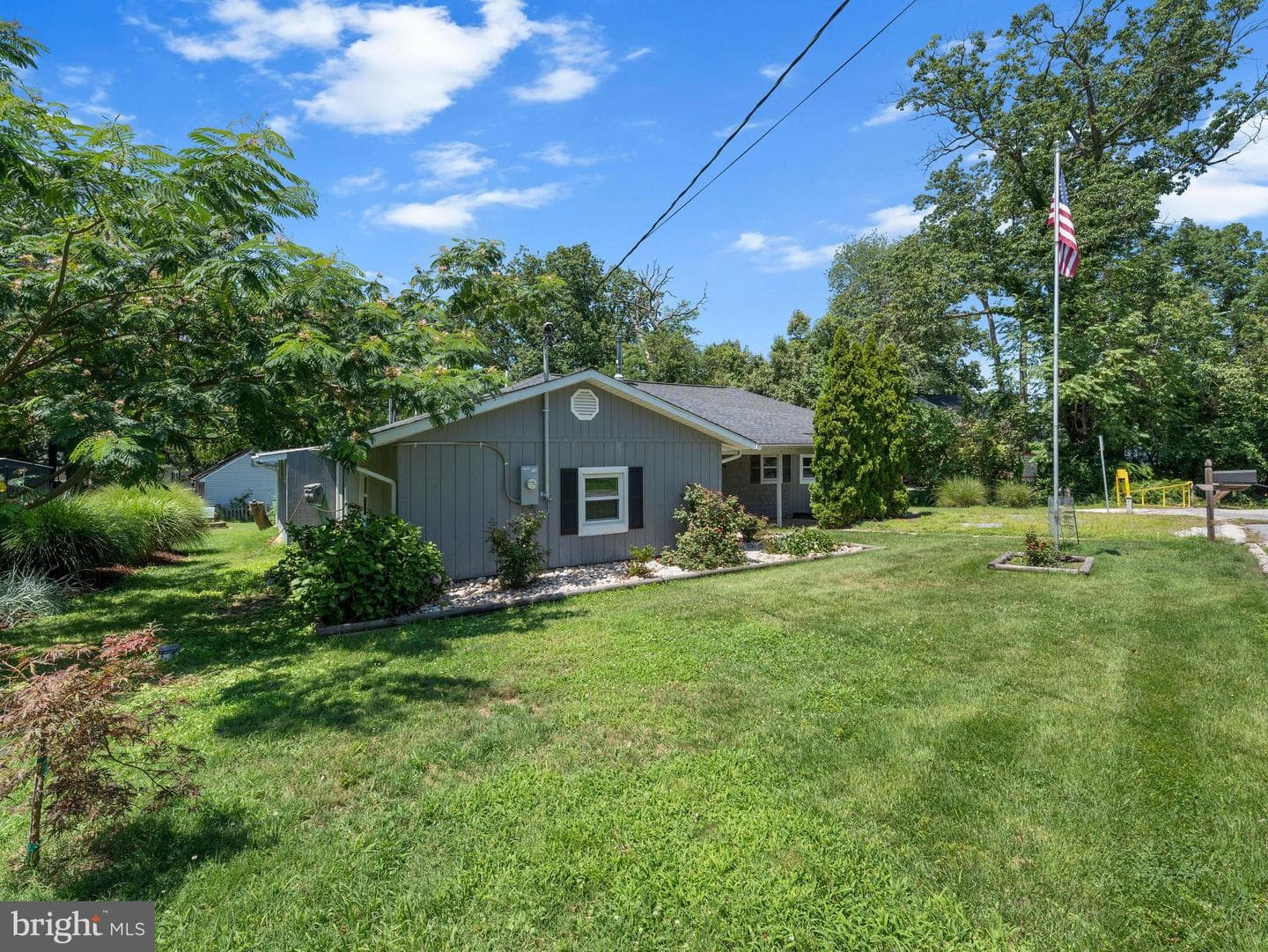 610 Laurel Drive photo 5