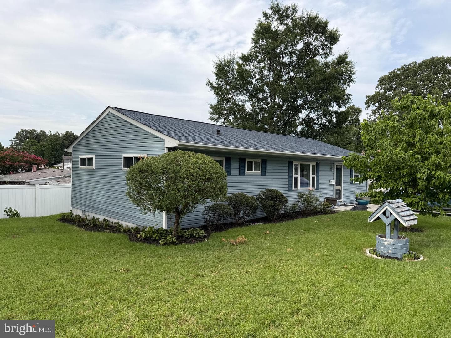1013 Guy Drive photo 1