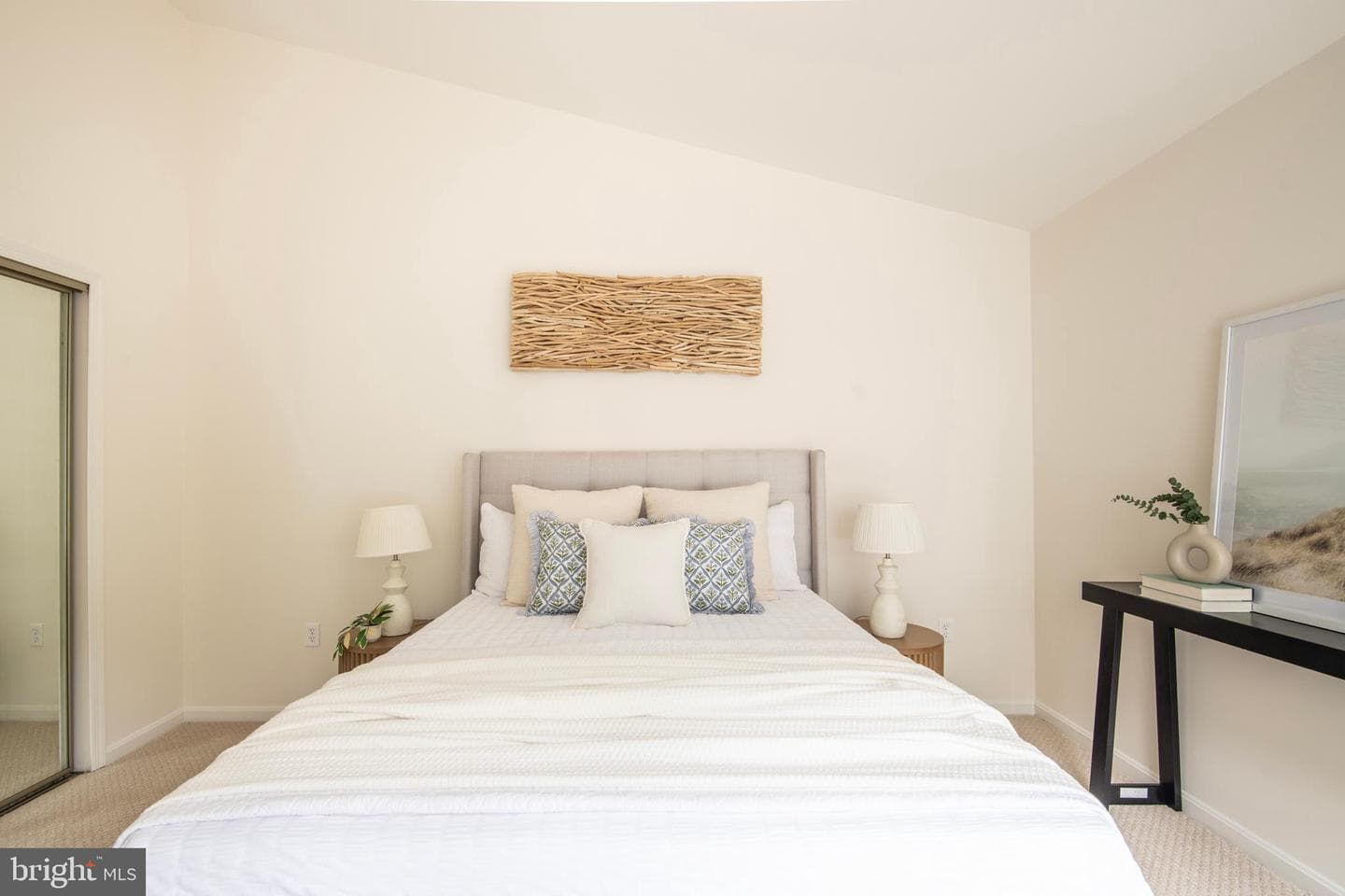 2802 Mockingbird Court photo 45