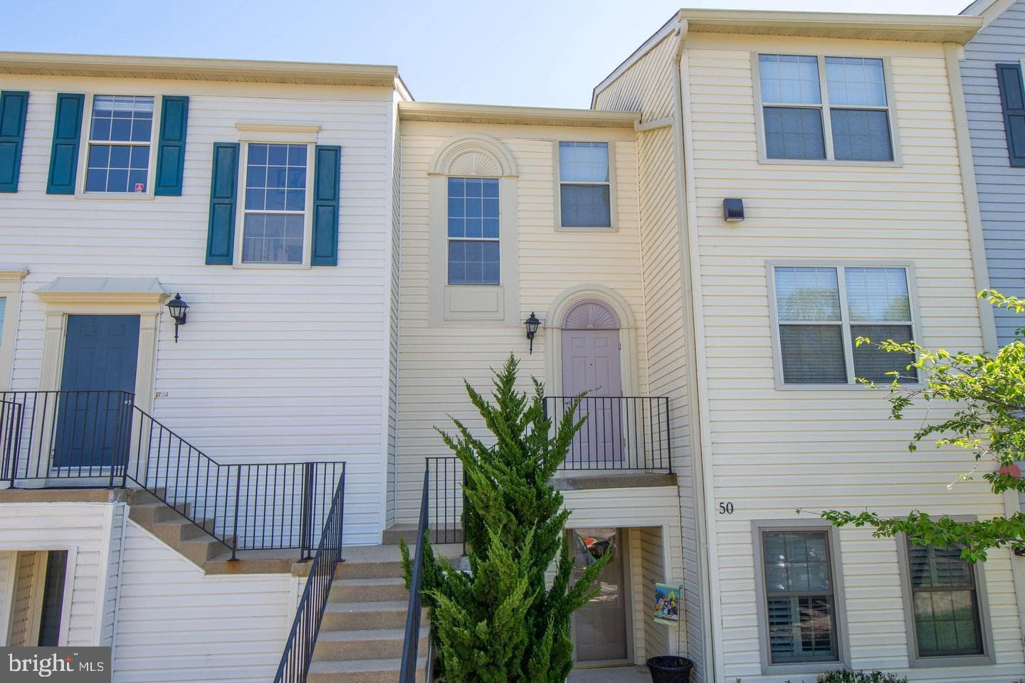 50 Sandstone Court photo 1
