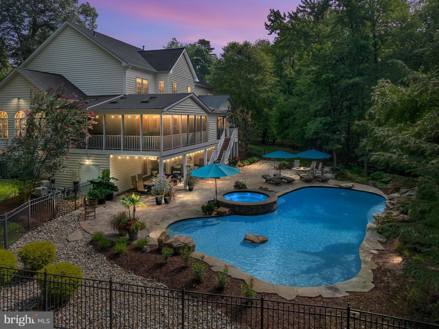 1654 Braid Hills Drive photo 1