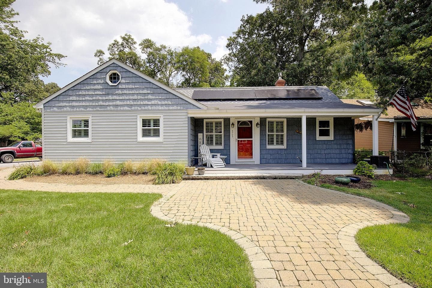 5703 Great Oak Parkway photo 1