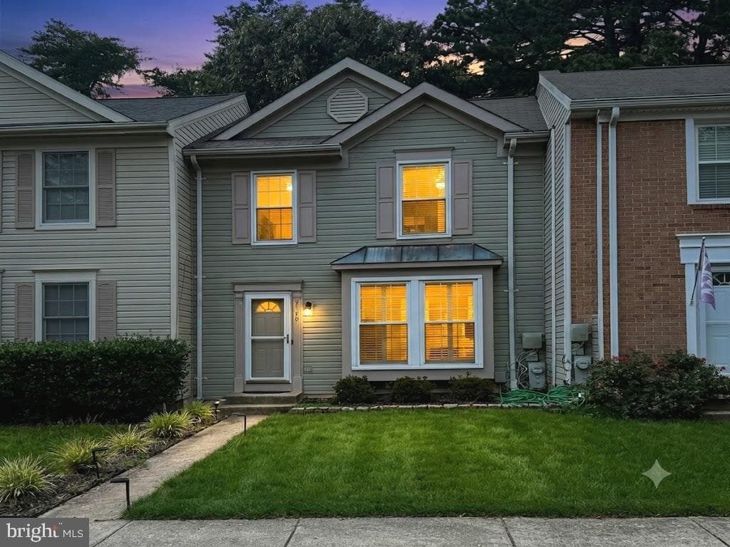 2180 Commissary Circle photo 1