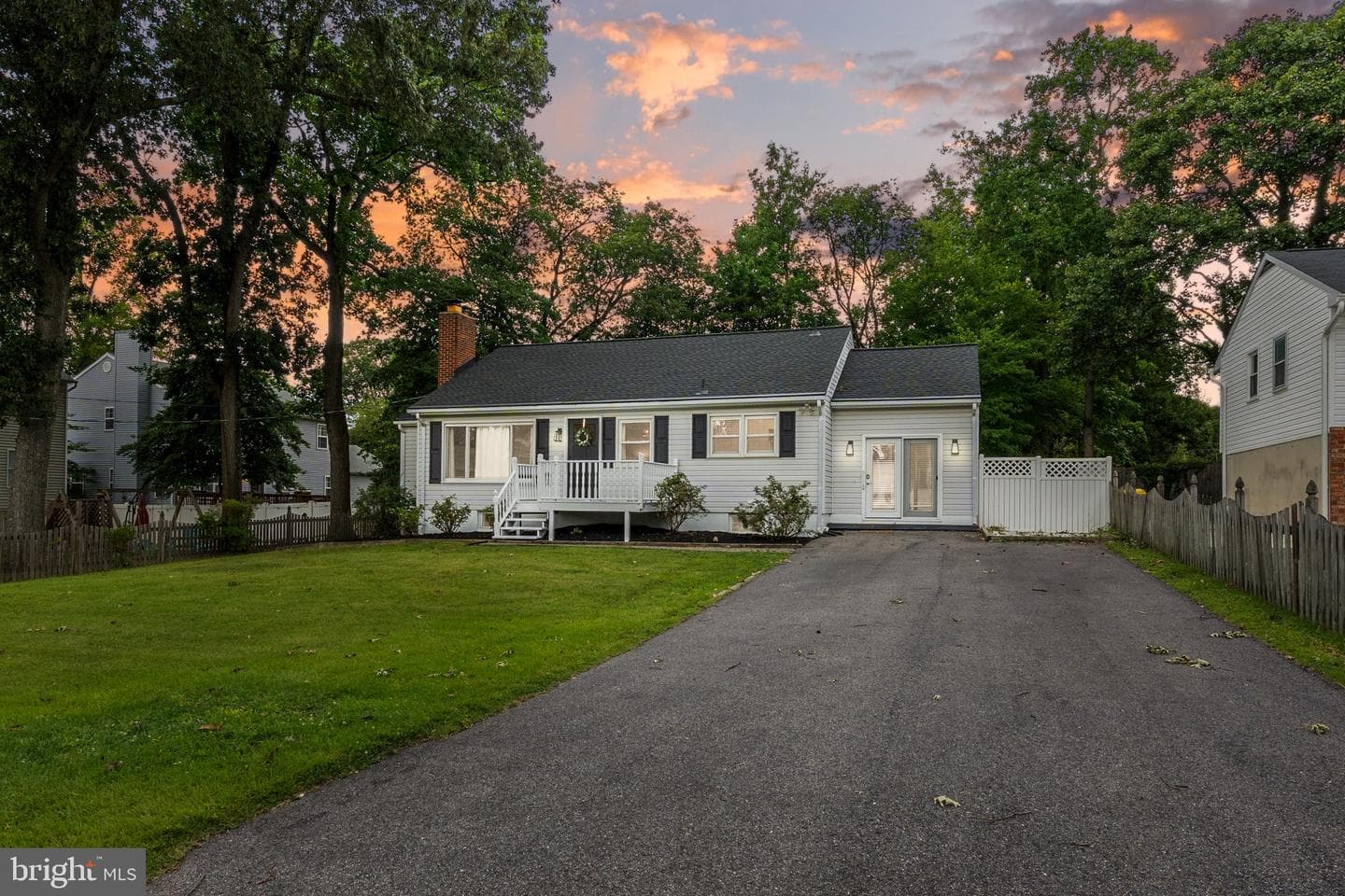 866 Chestnut Tree Drive photo 1
