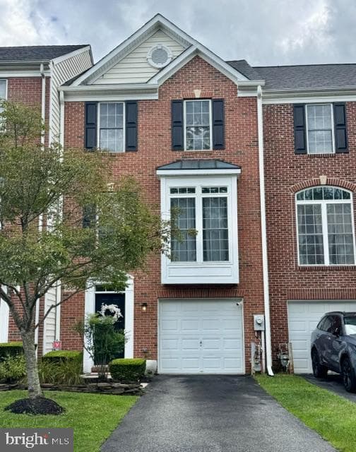1564 Hallwood Court photo 1