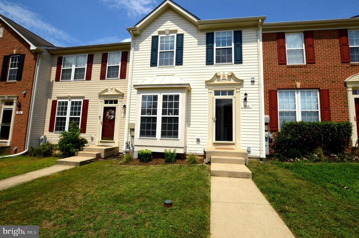 950 Citrine Way photo 1